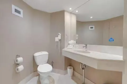 2 Beds In Oceanview Escape In Surfers Paradise 黄金海岸